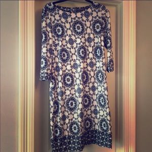 A Pea in the Pod maternity dress